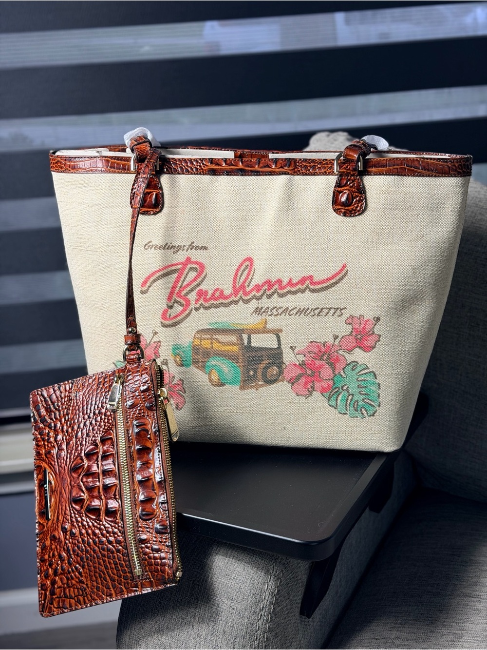 Brahmin Brooke Pecan Pipa Large Tote Greeting Massachusetts Wristlet Brown NWT